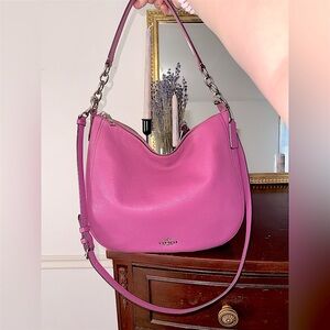 IMMACULATE Coach Hobo Bag 💕